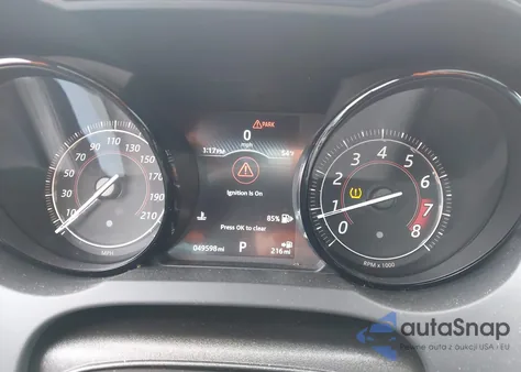 2018 Jaguar F-Type R из США, поврежденный, VIN SAJD51EE1JCK48594